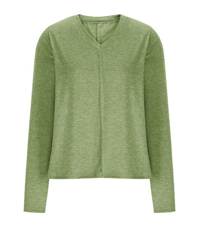 woman-light-weight-sweats-front-v